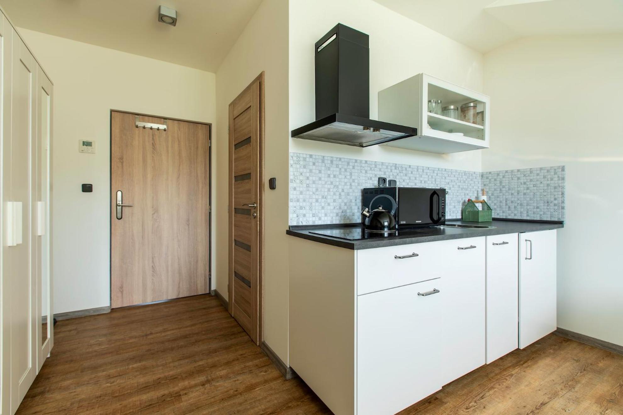 Restaurace Hotel Praha Nizbor Екстериор снимка